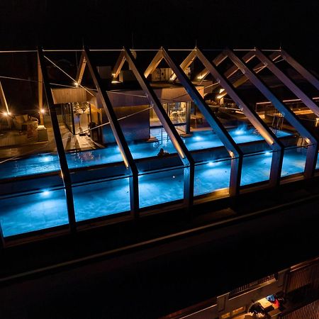 Zillergrundrock Luxury Mountain Resort Mayrhofen Bagian luar foto
