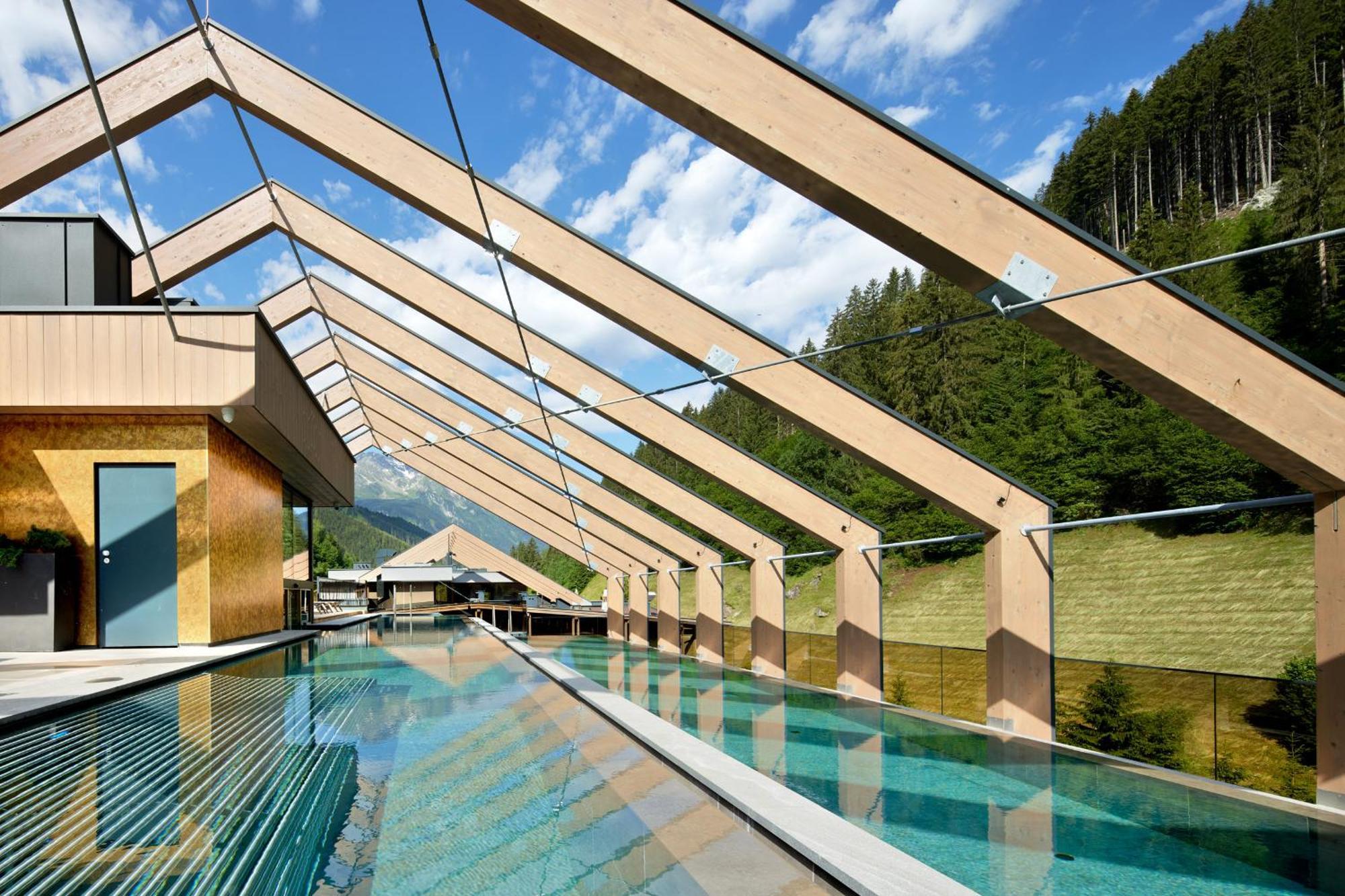 Zillergrundrock Luxury Mountain Resort Mayrhofen Bagian luar foto